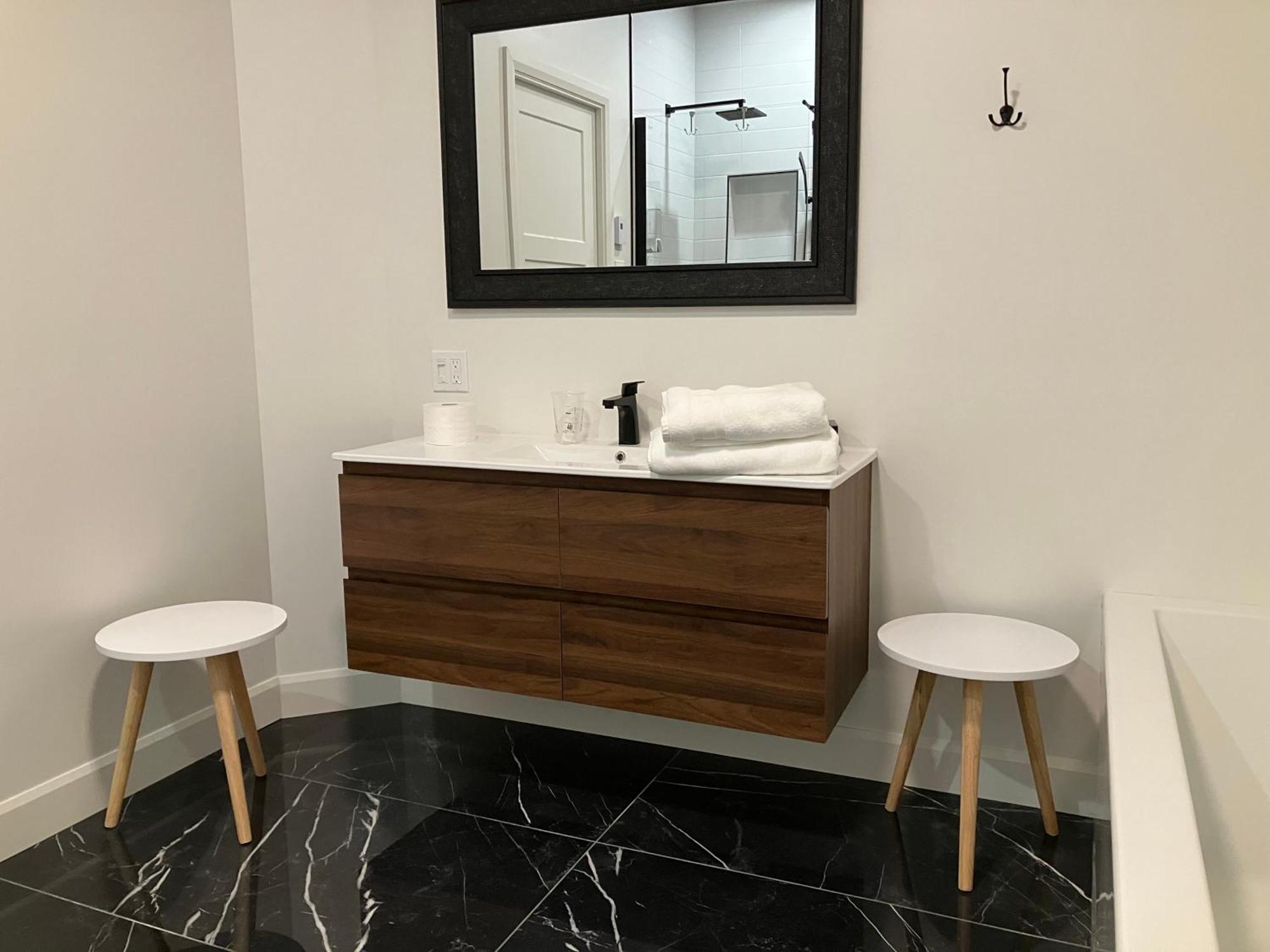 Apartament Yin Et Yang Sainte-Anne-de-Beaupré Zewnętrze zdjęcie